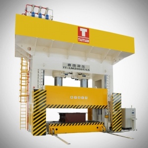 SMC dörrformande pressmaskin
