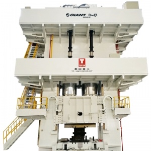 Hydraulisk kallsmidespressmaskin
